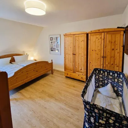 Holiday home Kranichrast *