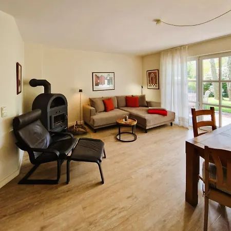 Holiday home Kranichrast *